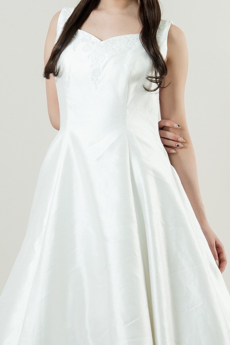 WD-A022(全てのドレス料金UPなし！)