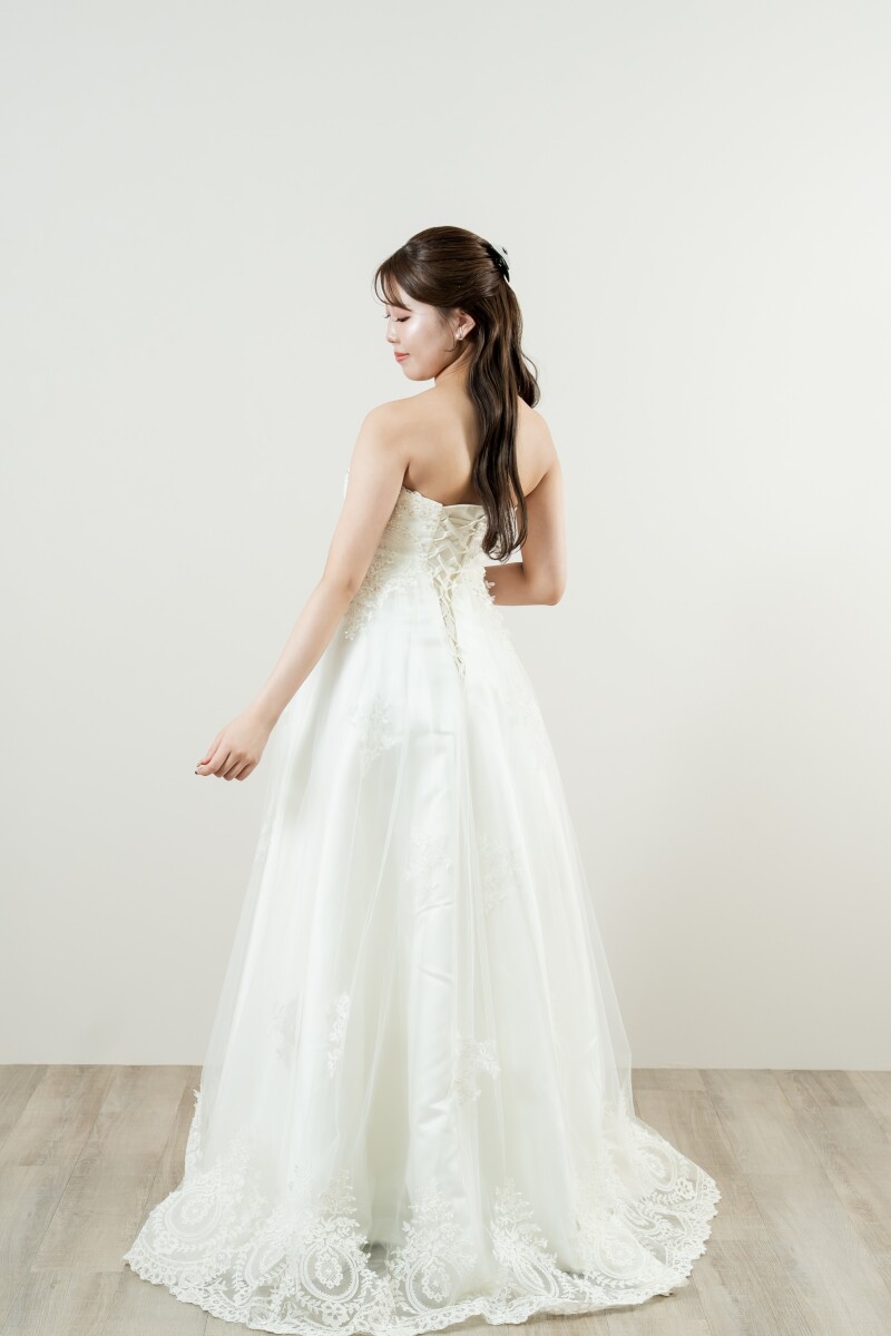 WD-E002(全てのドレス料金UPなし！)