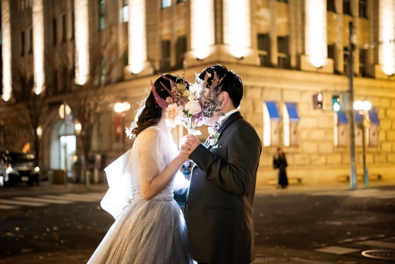 ブーケでお顔隠し♡