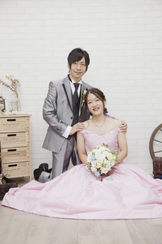 【洋装：スタジオ撮影】