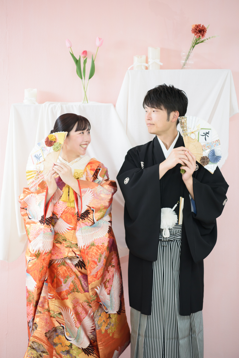 夫婦扇子でちらり