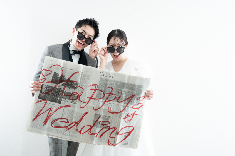 【洋装ロケ＋洋装スタジオ】ロケ地1か所＆スタジオ撮影◇衣装はどれを選んでもOK！撮影料・ヘアメイク・衣装・データ全て込み料金