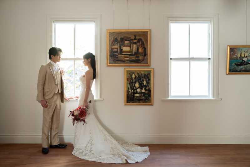 【異人館・神戸北野美術館ロケーションフォト】歴史的建造物で、絵画とともにクラシックなフォトを☆衣装ランクによる追加料金なし!