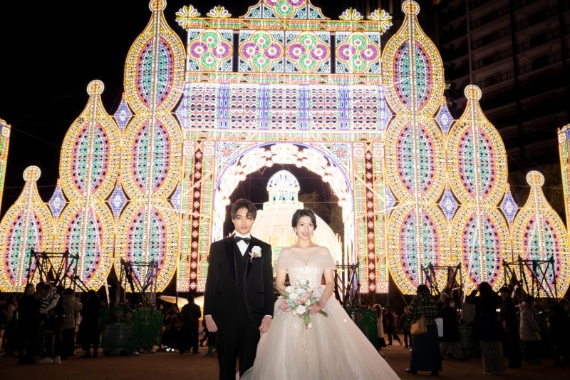 【冬ロケ☆季節限定!ルミナリエ撮影】│衣装ランクによる追加料金なし!全て込み料金◇ご家族、ご友人と一緒に撮影OK◇