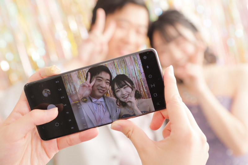 雰囲気の違うドレス２着で撮影しました♡