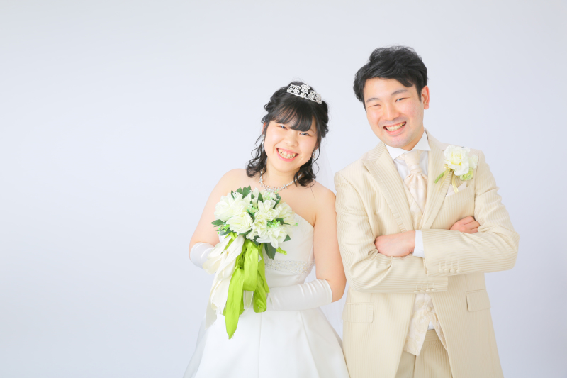 ウェディング