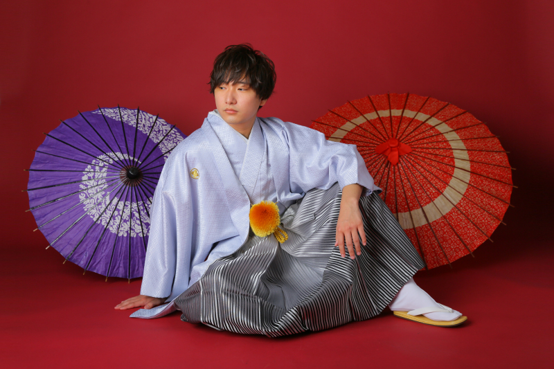 もちろんご新郎様の衣装も多数ご用意しております！