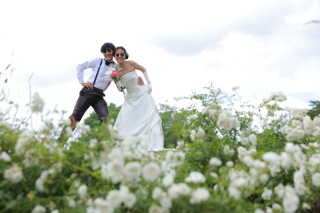 お二人らしさを一番に！！ロケーション撮影もお任せください！