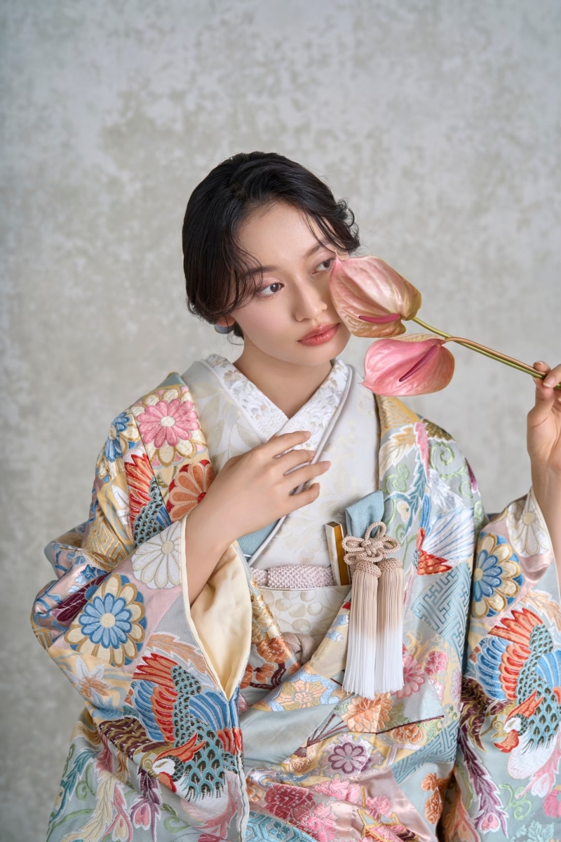 裂取り四季花文 - きれどりしきばなもん -