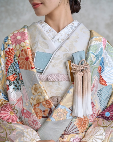裂取り四季花文 - きれどりしきばなもん -