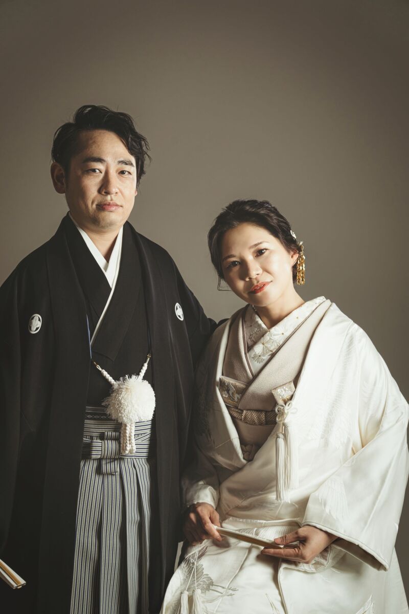 続いてスタジオ撮影は白無垢にチェンジ