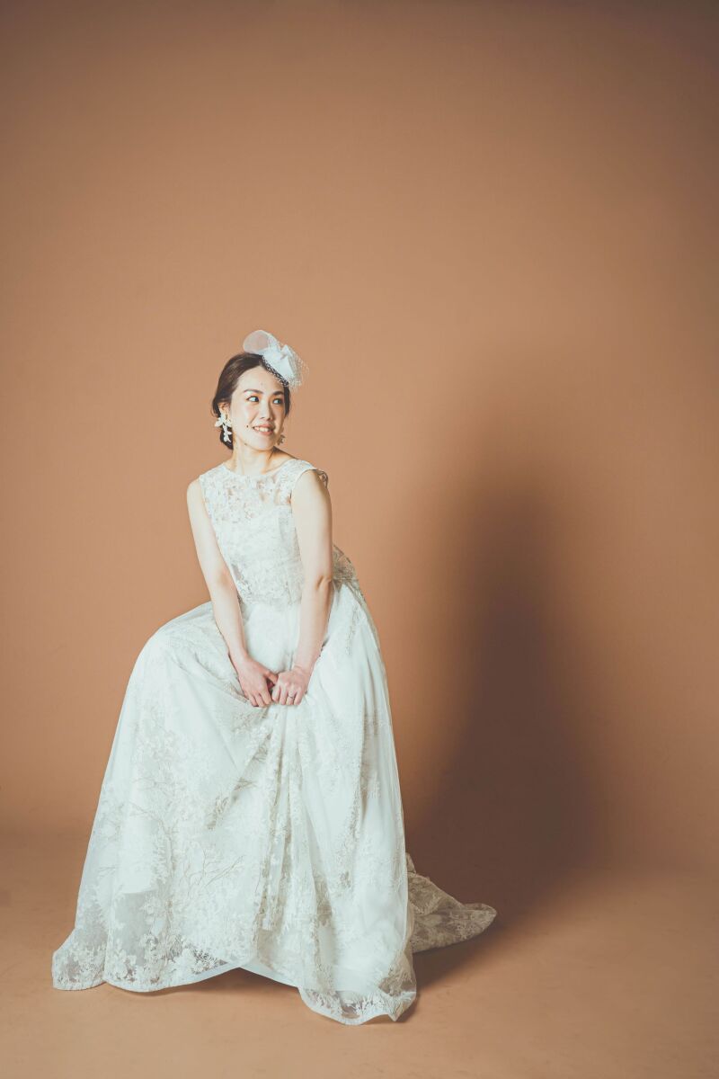 椅子を使ったショット