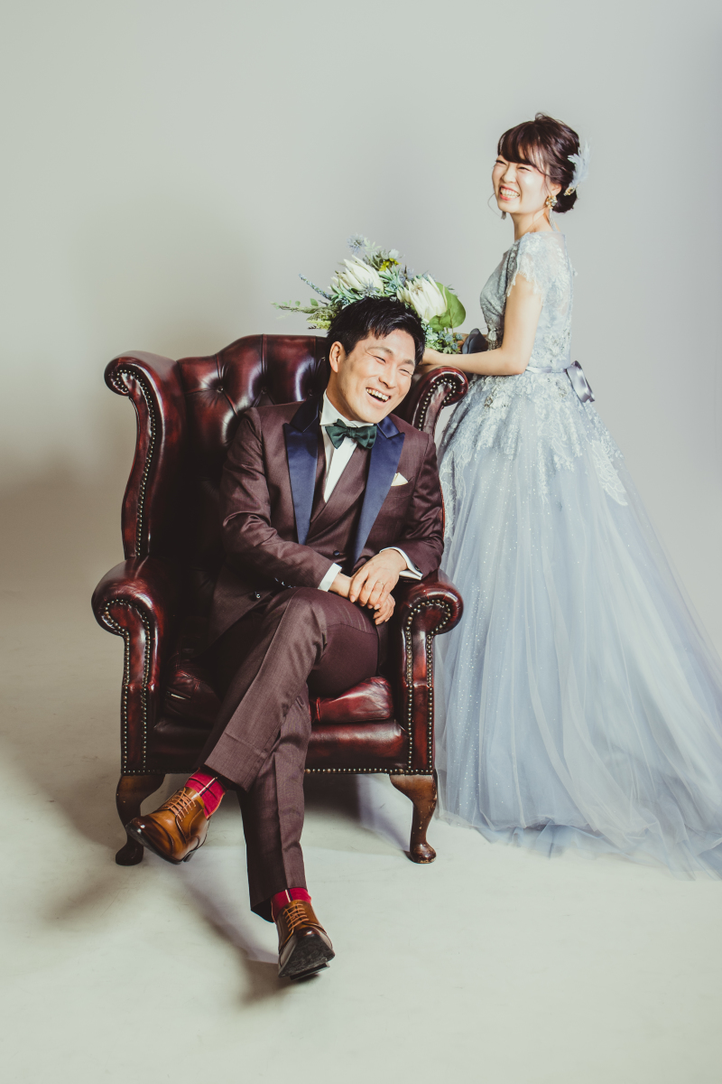 お色直しはタキシード&カラードレス