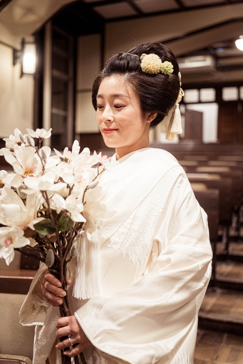 ヘアアレンジは地毛で結い上げる新日本髪