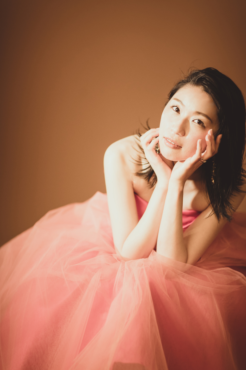 ヘアメイクは美容職人Yoshinkoをセレクト