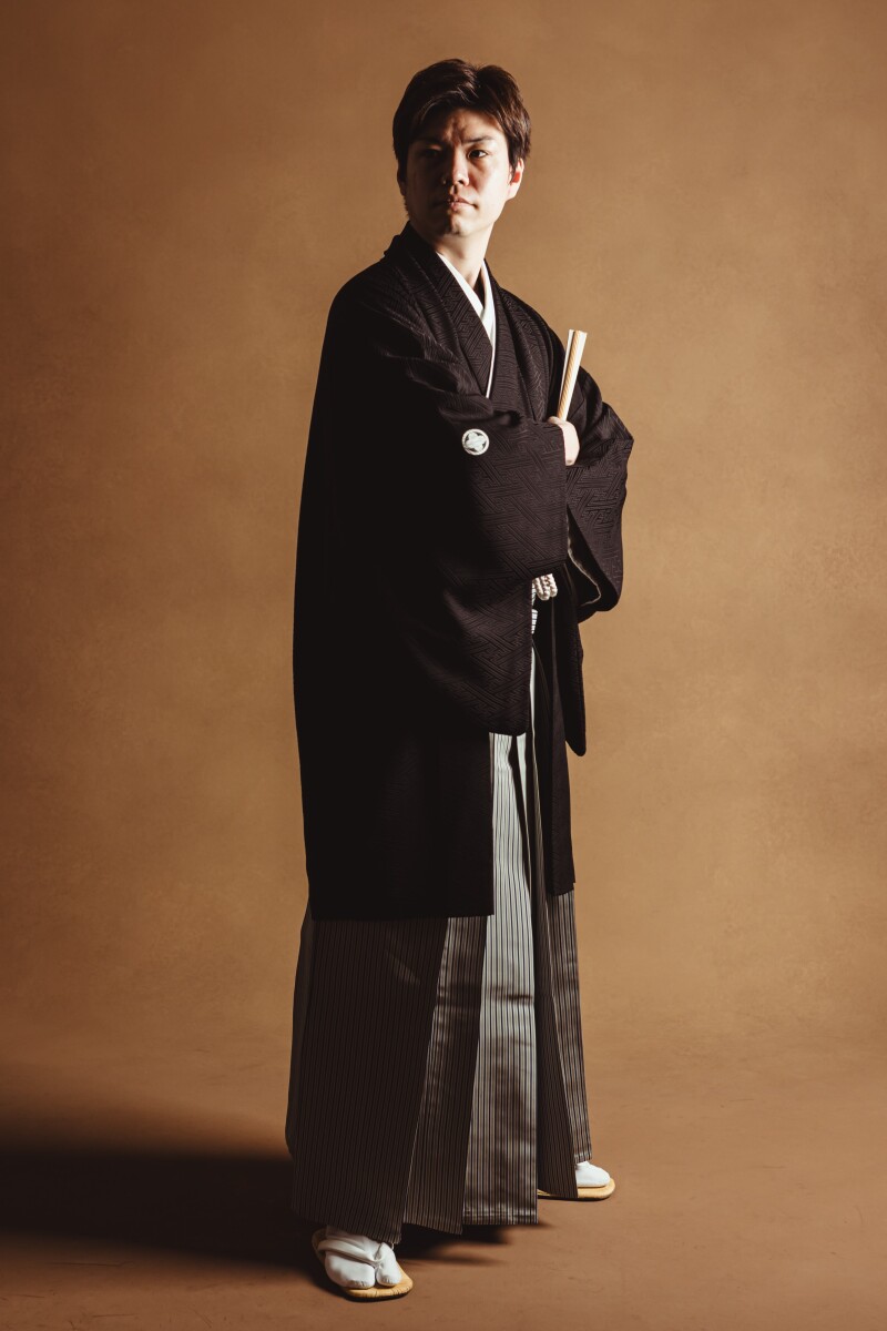 凛々しい紋服・袴姿