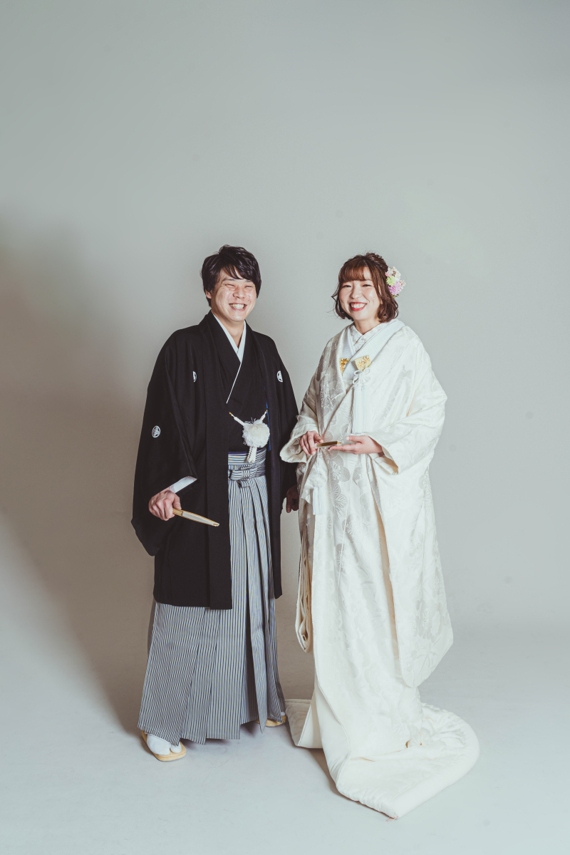 スタジオに戻り和装の撮影