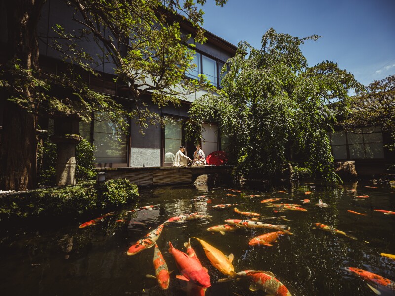 BRIDARIUM MUE(ブライダリウム ミュー)_庭園で撮影できる