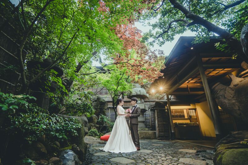 BRIDARIUM MUE(ブライダリウム ミュー)_庭園で撮影できる