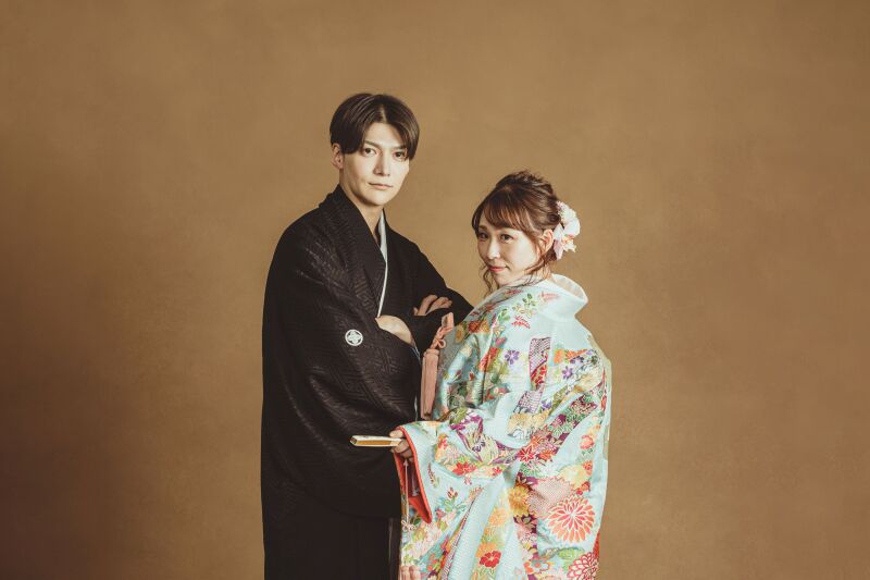 【本店スタジオ+洋装ロケ】和装1着・洋装1着|洋館ロケーション撮影とスタジオ撮影がセットに|平日限定