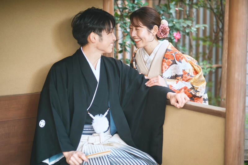 【チャペル&庭園】和装1着・洋装1着|ホワイトチャペル&ホテル内庭園|衣裳事前試着付き・選び放題 |平日限定