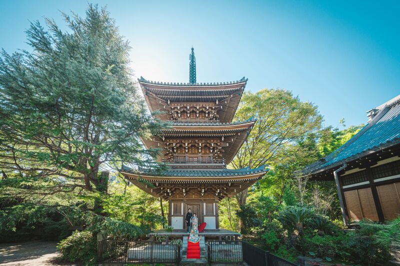 【本店スタジオ+和装ロケ】和装1着・洋装1着|東禅寺の和装ロケーション撮影とスタジオ撮影がセットに|平日限定