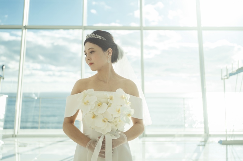 【チャペルフォト】洋装1着・100カット|海が広がるチャペル|衣裳事前試着付き・選び放題 |平日限定