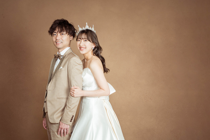 【本店スタジオ】洋装2着|衣裳選び放題・事前試着付き・衣裳UP料金なし|平日限定