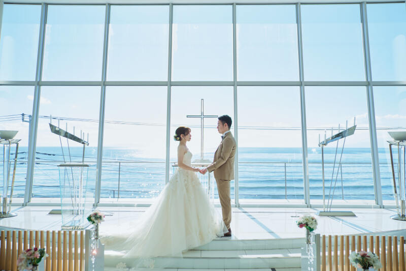 【チャペルフォト】洋装1着・30カット|海が広がるチャペル|衣裳当日セレクト1日で完結!・選び放題 |平日限定