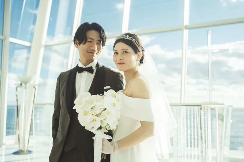 【チャペルフォト】洋装1着・100カット|海が広がるチャペル|衣裳事前試着付き・選び放題 |平日限定