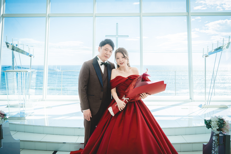 【チャペルフォト】洋装1着・30カット|海が広がるチャペル|衣裳事前試着付き・選び放題 |平日限定