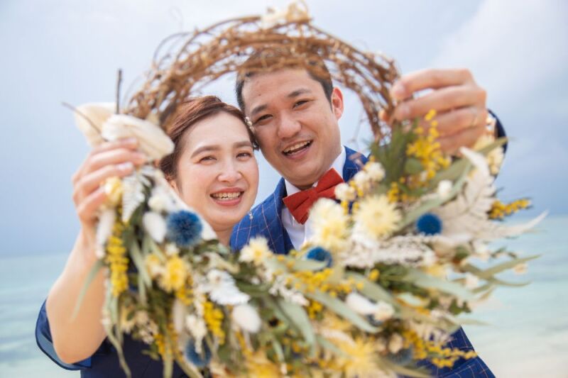 素敵なフラワーアーチをフレームにして♥