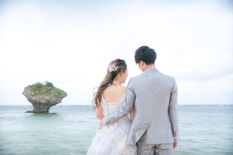 淡いブルーの海