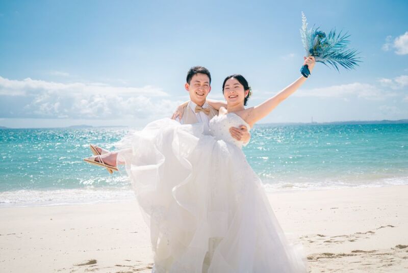 抱き上げショット