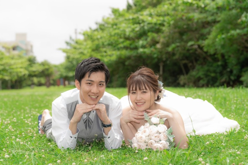 芝生の上で♡