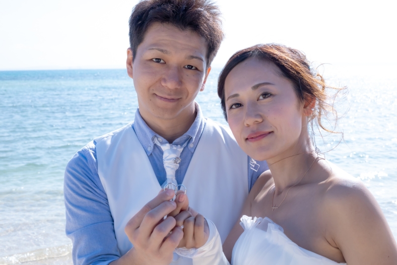 ヘアリングと海バックに♪