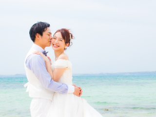 神秘！青の洞窟シュノーケリングとビーチウェディング撮影