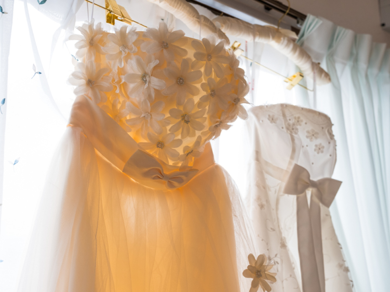 ドレス2着＆タキシード2着を選ぶ