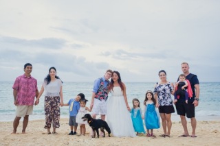 家族大集合！愛犬も一緒に賑やかウェディング♡