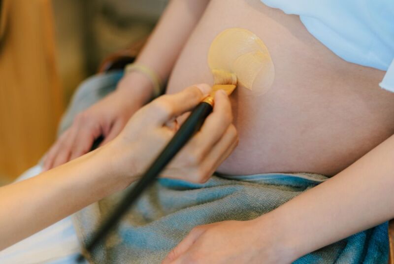 妊娠中のお腹にアート！ベリーペイント★