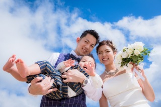 自由に選べる３カ所プラン！親子三人でオリジナルウェディング