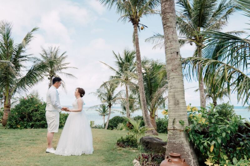 亜熱帯のグリーンに囲まれて