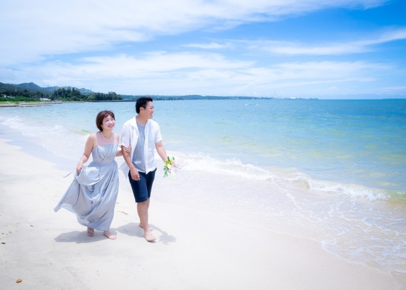 波打ち際のお散歩