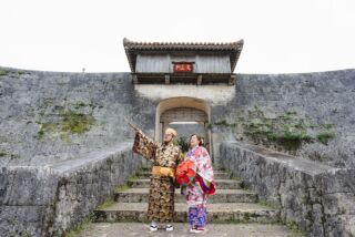 家族と創る思い出の琉球フォトウェディング