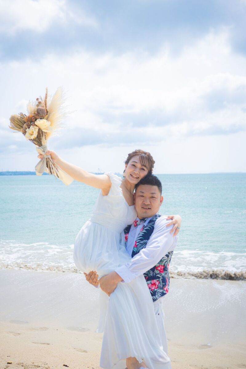 旦那様大切に奥様を抱き上げます♡