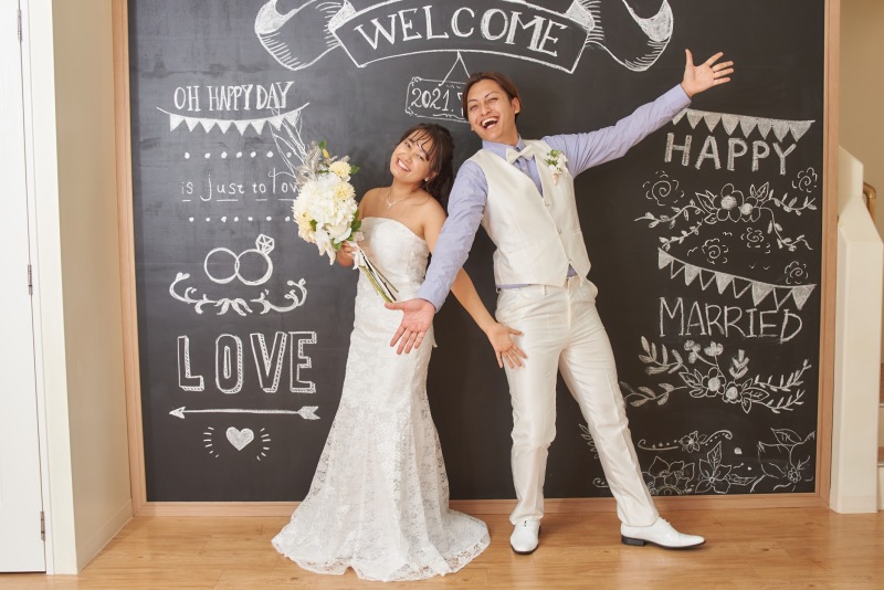 琉装のあとは洋装でウェディング撮影へ