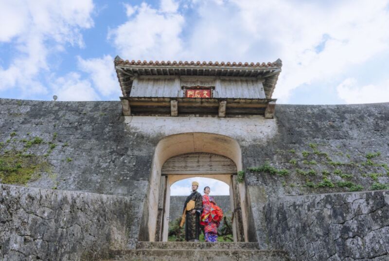 首里城の久慶門で
