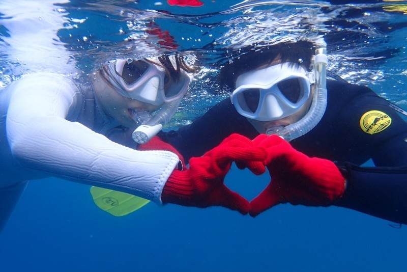 赤のグローブでハート❤