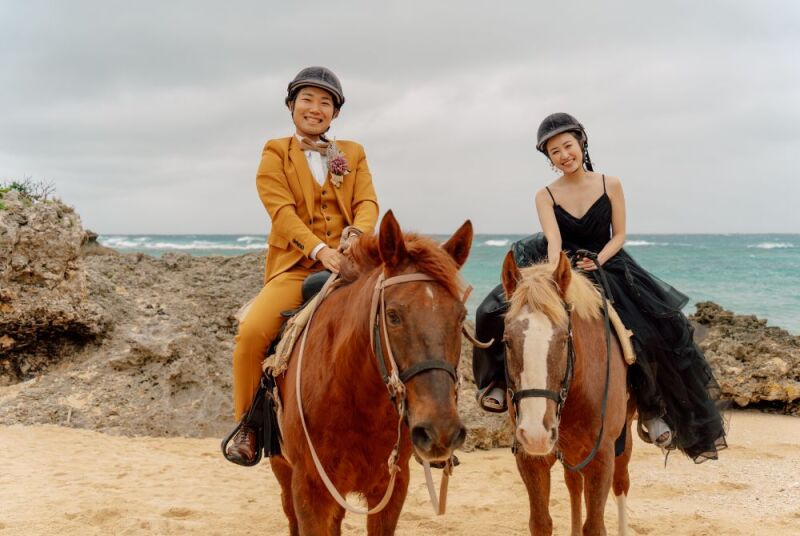 お二人、お馬さんとコラボ♥