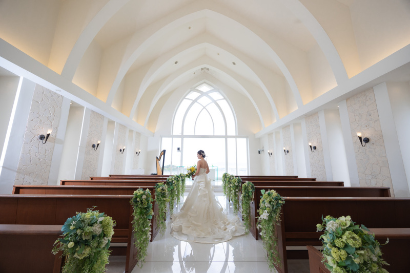 琉球エンターテイメント(琉球ウェディング・studioCASA)_チャペルで撮影できる